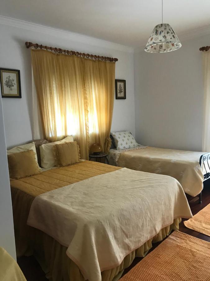 Vivenda Azevedo Hotell Nazaré Exteriör bild