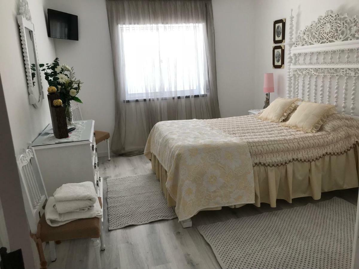 Vivenda Azevedo Hotell Nazaré Exteriör bild